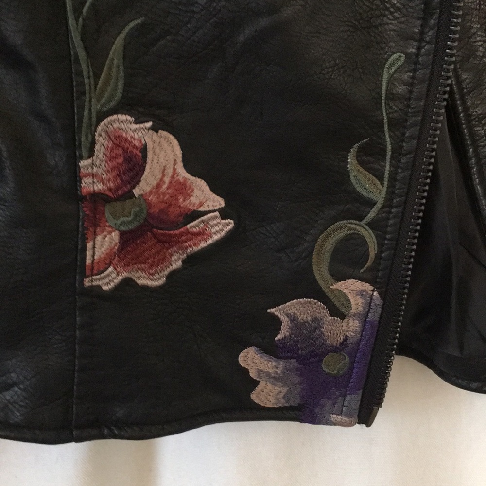 Candies Vegan Leather Jacket - Juniors x-small - Picture 4 of 8